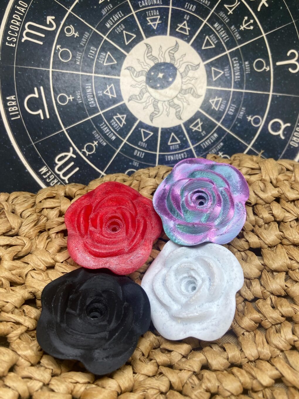 Porta-Incenso Rosa – Aromas que Florescem