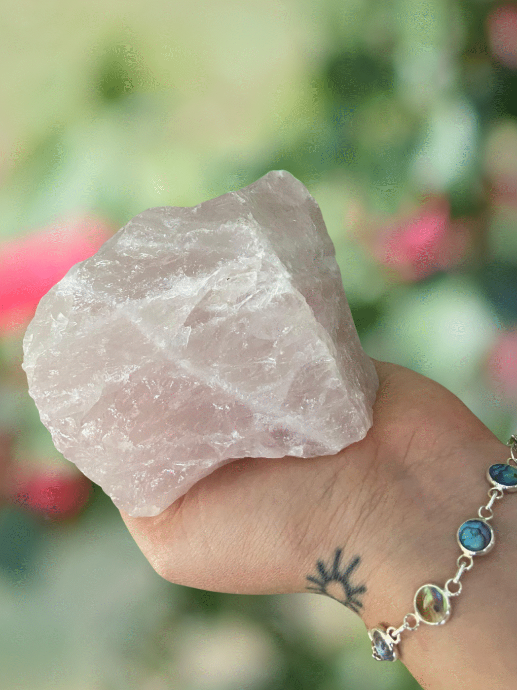 Quartzo Rosa Bruto – Amor, Cura e Suavidade