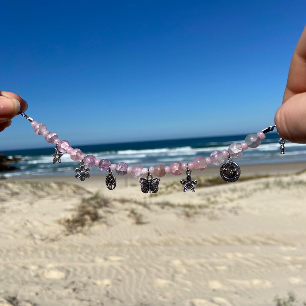 Pulseira Raio Rosa – Amor & Doçura ð©·