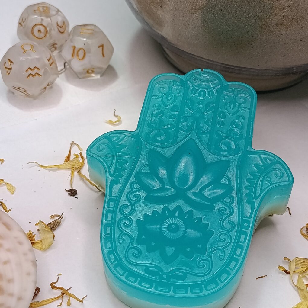 Sabonete artesanal Mão de Hamsá – Hortelã e camomila ðª¬ð