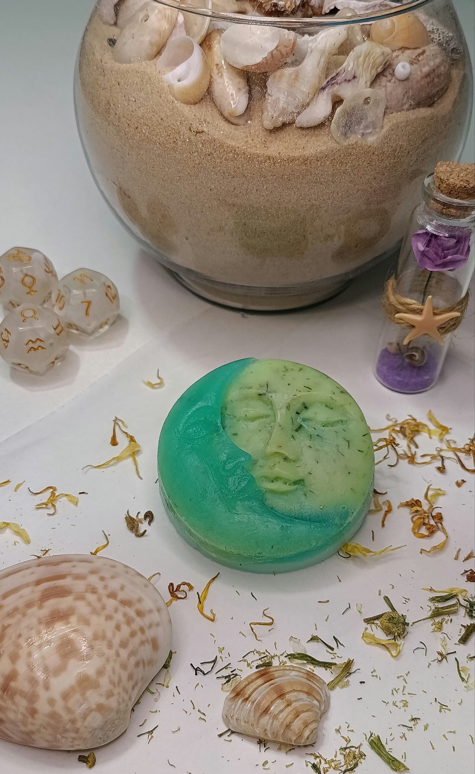 Sabonete artesanal Sol & Lua – Camomila e Hortelã ð☀️