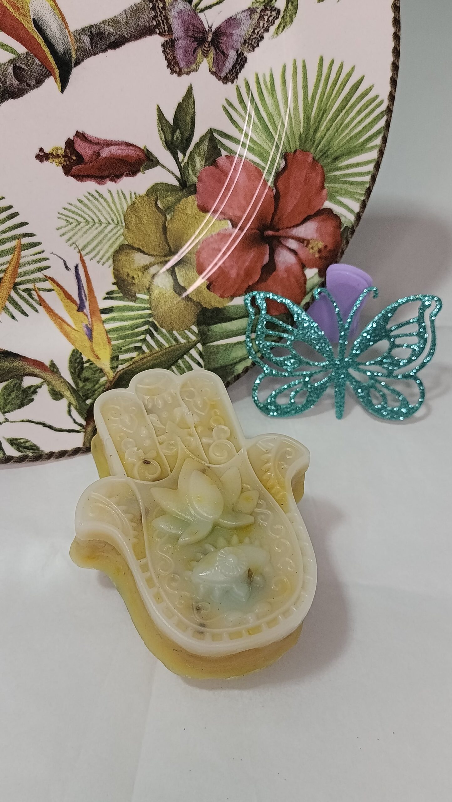 Sabonete artesanal Mão de Hamsá – Mamão, alfazema, linhaça, e hortelãðª¬