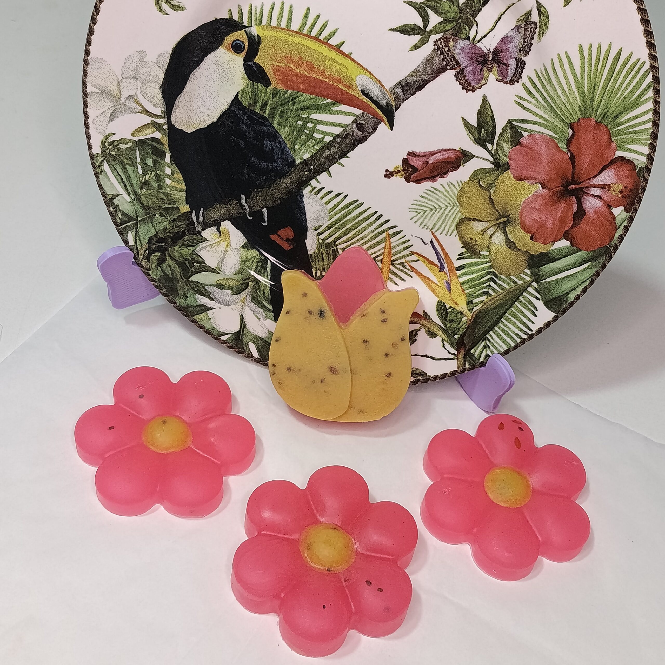 Kit de Sabonetes Artesanais Flor Tropical – Lavanda, Mamão e Linhaça ð¸