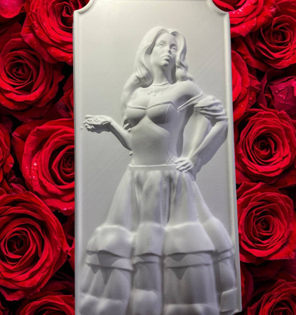 Pomba Gira em gesso preparada para pintar | 35 cm ð¹❤️